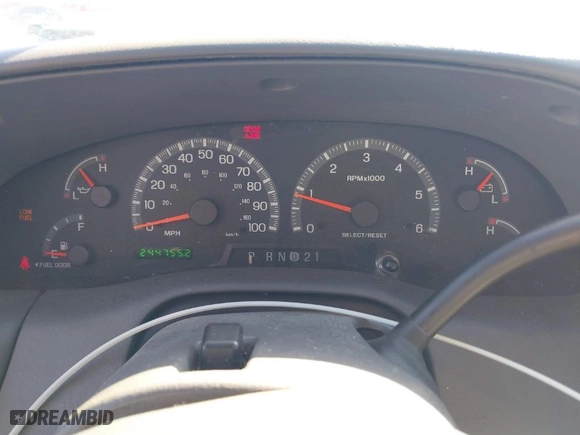 2002 Ford F-150 XLT with VIN 1FTRW07L42KA48341, listed as a IAAI auction lot 41433160 with 244,755 mi miles. Bid and sale history available at carsss.com. Image 7.