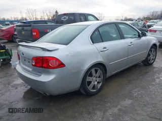 2007 Kia Optima EX with VIN KNAGE124875157565, listed as a IAAI auction lot 41553065 with 189,258 mi miles. Bid and sale history available at carsss.com. Image 4.