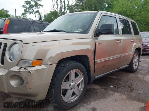 2010 Jeep Patriot Sport with VIN 1J4NF2GB7AD585140, listed as a IAAI auction lot 42219810 with 111,819 mi miles and . Bid and sale history available at carsss.com. Image 6.