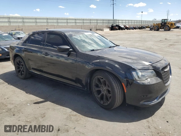 2019 Chrysler 300 Touring with VIN 2C3CCAAG7KH565077, listed as a Copart auction lot 53473735 with 132,873 mi miles and Clean Title. Bid and sale history available at carsss.com. Image 4.