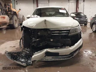 2020 Volkswagen Tiguan SEL Premium R-Line with VIN 3VV4B7AX5LM145862, listed as a IAAI auction lot 41414108 with 37,503 mi miles. Bid and sale history available at carsss.com. Image 12.