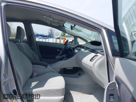 2011 Toyota Prius I with VIN JTDKN3DU5B0278291, listed as a IAAI auction lot 42051410 with 150,677 mi miles. Bid and sale history available at carsss.com. Image 5.
