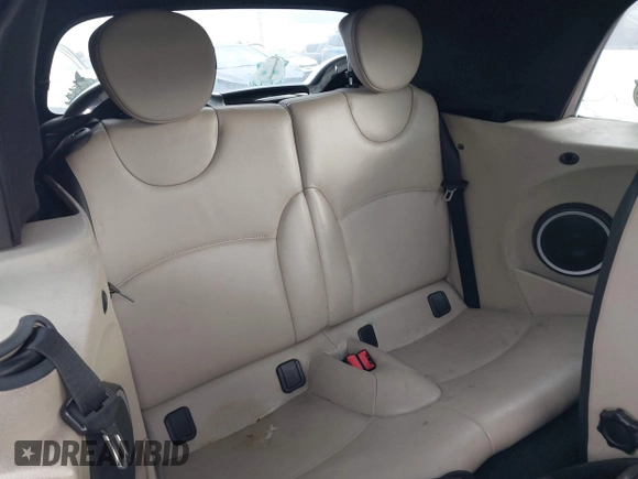2013 MINI Convertible S с VIN WMWZP3C57DT551118, выставлен на аукционе IAAI как лот 41086617 с пробегом 108 049 миль миль и . История ставок и продаж доступна на DreamBid. Изображение 8.