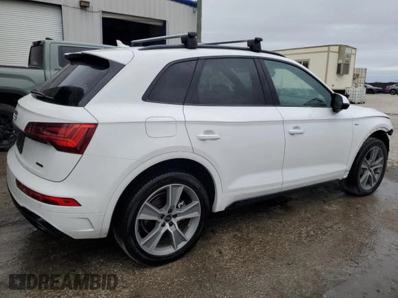 2025 Audi Q5 S line Premium z VIN WA1GAAFY1S2020208, wystawiony jako Copart lot #43335675 z przebiegiem 6319 mil mil oraz Tytuł czysty. Historia ofert i sprzedaży dostępna na DreamBid. Obrazek 3.