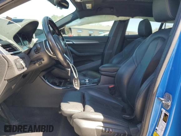 2018 BMW X2 xDrive28i with VIN WBXYJ5C38JEF78411, listed as a Copart auction lot 50469495 with 75,534 mi miles and Salvage Title. Bid and sale history available at carsss.com. Image 7.