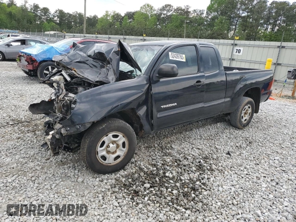 2015 Toyota Tacoma with VIN 5TFTX4CN2FX059963, listed as a Copart auction lot 52439765 with 292,720 mi miles and Salvage title. Bid and sale history available at DreamBid. Image 1.