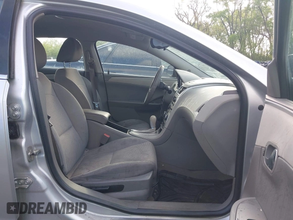 2010 Chevrolet Malibu 1LT with VIN 1G1ZC5EB5A4157676, listed as a IAAI auction lot 41914936 with 158,650 mi miles and . Bid and sale history available at DreamBid. Image 5.