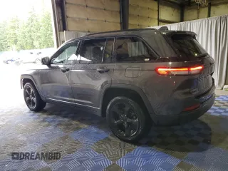 2023 Jeep Grand Cherokee Altitude z VIN 1C4RJHAG9PC621597, wystawiony jako Copart lot #61425335 z przebiegiem 50 644 mil mil oraz Czysty tytuł • Clean title. Historia ofert i sprzedaży dostępna na DreamBid. Obrazek 2.