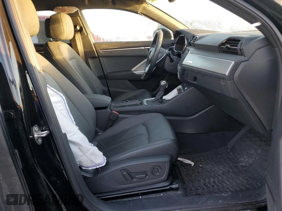 2020 Audi Q3 S line Premium Plus with VIN WA1EECF32L1069775, listed as a Copart auction lot 64753922 with 25,026 mi miles. Bid and sale history available at carsss.com. Image 5.