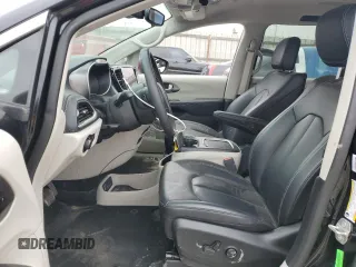 2023 Chrysler Pacifica Hybrid Touring L with VIN 2C4RC1L78PR541746, listed as a Copart auction lot 54633865 with 5,291 mi miles and Non repairable. Bid and sale history available at DreamBid. Image 7.