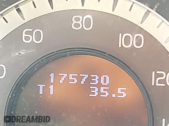 2010 Volvo XC70 3.0T with VIN YV4992BZ6A1084760, listed as a IAAI auction lot 42071652 with 175,730 mi miles and . Bid and sale history available at DreamBid. Image 15.