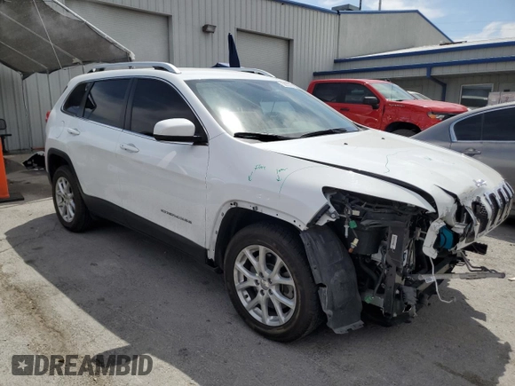 2018 Jeep Cherokee Latitude Plus with VIN 1C4PJLLBXJD561813, listed as a Copart auction lot 58551815 with 36,499 mi miles and Salvage title. Bid and sale history available at DreamBid. Image 4.