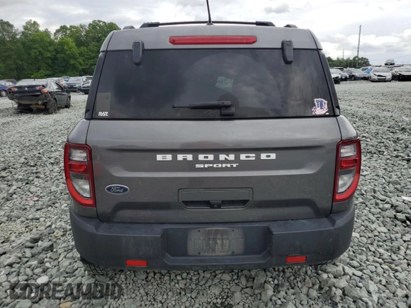 2021 Ford Bronco Sport Big Bend z VIN 3FMCR9B68MRB03838, wystawiony jako Copart lot #58969805 z przebiegiem 106 755 mil mil oraz Szkoda całkowita • Salvage title. Historia ofert i sprzedaży dostępna na DreamBid. Obrazek 6.