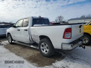 2019 Ram 1500 Tradesman z VIN 1C6SRFCT4KN552279, wystawiony jako Copart lot #88733245 z przebiegiem 28 561 mil mil oraz Szkoda całkowita • Salvage title. Historia ofert i sprzedaży dostępna na DreamBid. Obrazek 2.