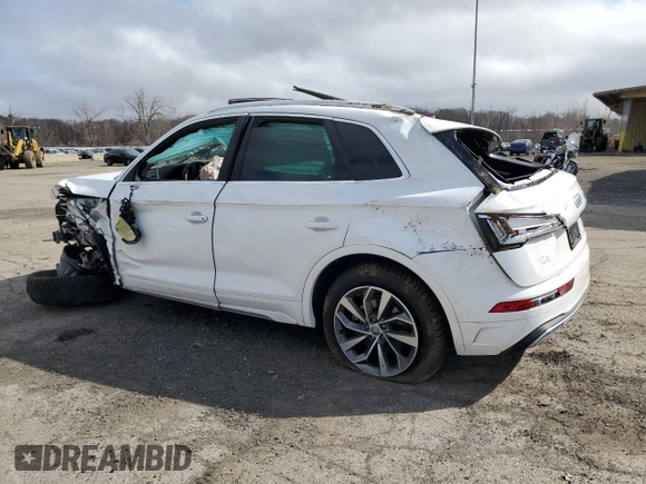 2021 Audi Q5 Premium with VIN WA1AAAFY4M2001967, listed as a Copart auction lot 49786025 with Not Provided miles and Salvage Title. Bid and sale history available at carsss.com. Image 2.