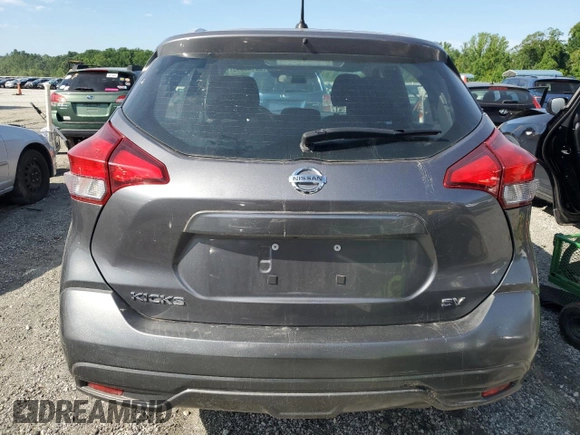 2019 Nissan Kicks S z VIN 3N1CP5CU5KL528386, wystawiony jako Copart lot #60146515 z przebiegiem 139 169 mil mil oraz Czysty tytuł • Clean title. Historia ofert i sprzedaży dostępna na DreamBid. Obrazek 6.