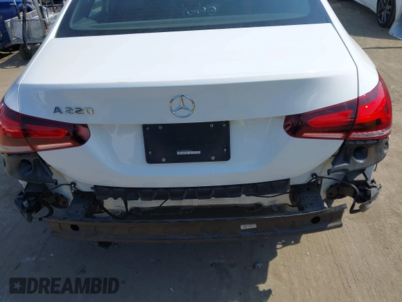 2021 Mercedes-Benz A 220 with VIN W1K3G4EB7MJ267474, listed as a IAAI auction lot 42172963 with 33,086 mi miles and . Bid and sale history available at DreamBid. Image 6.