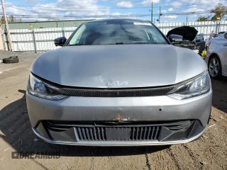 2022 Kia EV6 GT-Line with VIN KNDC3DLC2N5027633, listed as a Copart auction lot 76138314 with 64,558 mi miles and Salvage Title. Bid and sale history available at carsss.com. Image 5.