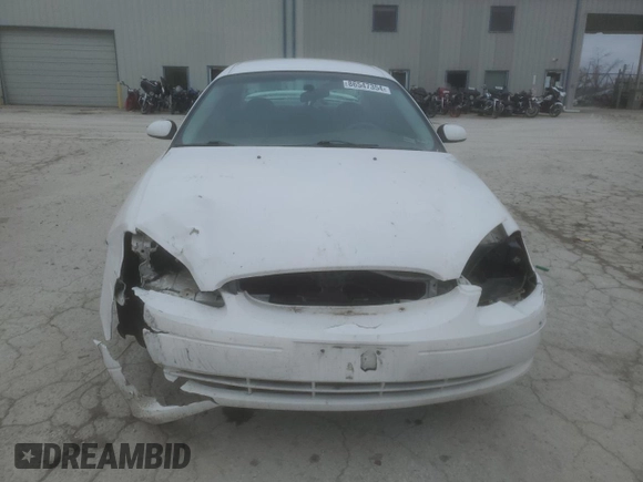 2002 Ford Taurus SES Standard with VIN 1FAFP55U02A167363, listed as a Copart auction lot 86547354 with 151,091 mi miles and Salvage Title. Bid and sale history available at carsss.com. Image 5.