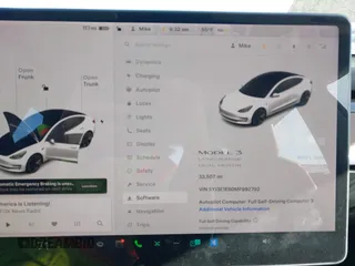 2021 Tesla Model 3 Long Range with VIN 5YJ3E1EB0MF992792, listed as a IAAI auction lot 41726740 with 33,507 mi miles. Bid and sale history available at carsss.com. Image 18.