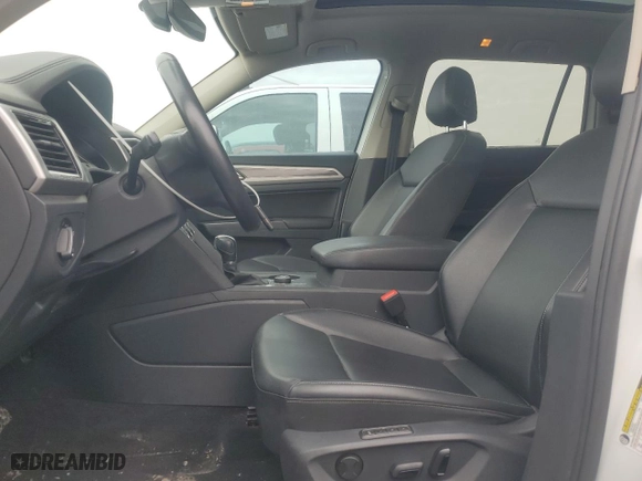 2018 Volkswagen Atlas 3.6L V6 SEL with VIN 1V2MR2CA1JC521010, listed as a Copart auction lot 49505835 with 117,521 mi miles and Salvage Title. Bid and sale history available at carsss.com. Image 7.