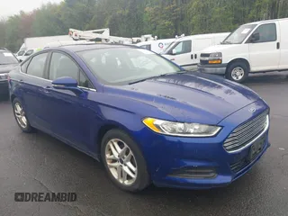 2016 Ford Fusion SE with VIN 3FA6P0H70GR233934, listed as a IAAI auction lot 42189095 with 145,051 mi miles. Bid and sale history available at carsss.com. Image 1.