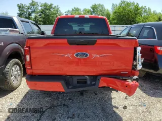 2021 Ford F-150 XL z VIN 1FTEW1EP8MKE10930, wystawiony jako Copart lot #60818745 z przebiegiem Nie podano mil oraz Szkoda całkowita • Salvage title. Historia ofert i sprzedaży dostępna na DreamBid. Obrazek 6.