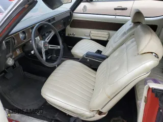 1970 Oldsmobile Cutlass z VIN 342670E139820, wystawiony jako Copart lot #75077674 z przebiegiem 66 232 mil mil oraz Szkody całkowita. Historia ofert i sprzedaży dostępna na DreamBid. Obrazek 7.