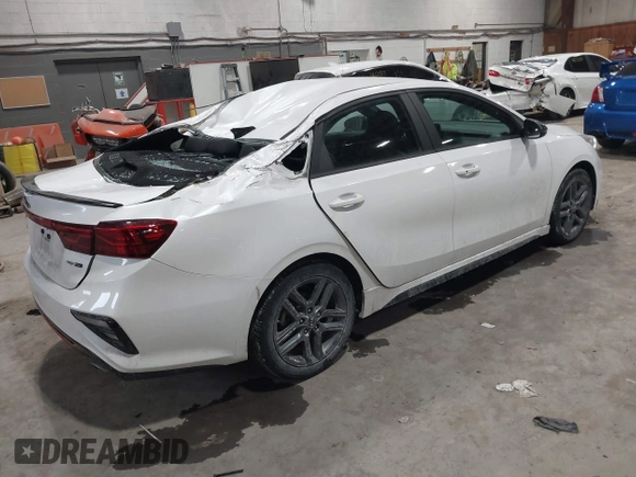 2021 Kia Forte GT-Line with VIN 3KPF34AD1ME280759, listed as a IAAI auction lot 41631235 with 60,236 mi miles and . Bid and sale history available at carsss.com. Image 4.