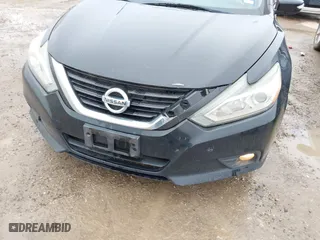 2017 Nissan Altima 2.5 SR with VIN 1N4AL3APXHC199700, listed as a IAAI auction lot 41539756 with 201,751 mi miles. Bid and sale history available at carsss.com. Image 6.