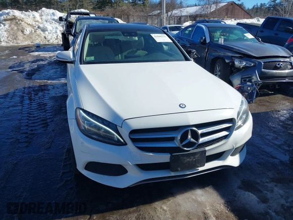 2016 Mercedes-Benz C C 300 Luxury with VIN 55SWF4KB2GU160423, listed as a IAAI auction lot 41690331 with 94,494 mi miles. Bid and sale history available at carsss.com. Image 12.