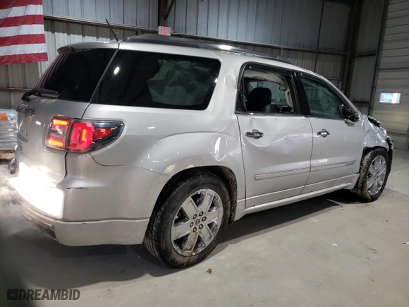 2014 GMC Acadia Denali with VIN 1GKKVTKD2EJ205921, listed as a Copart auction lot 89294555 with 210,784 mi miles and Salvage Title. Bid and sale history available at carsss.com. Image 3.