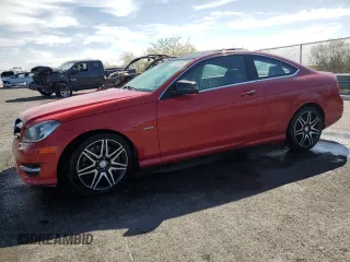 2013 Mercedes-Benz C-Class C 250 with VIN WDDGJ4HB0DG015285, listed as a Copart auction lot 51450835 with 102,716 mi miles and Clean Title. Bid and sale history available at carsss.com. Image 1.