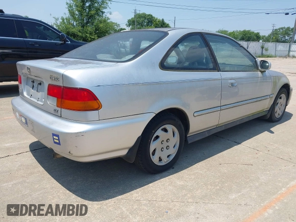 1997 Honda Civic EX z VIN 1HGEJ8146VL015936, wystawiony jako IAAI lot #42461577 z przebiegiem 267 563 mil mil oraz . Historia ofert i sprzedaży dostępna na DreamBid. Obrazek 4.