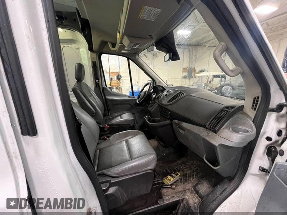 2017 Ford Transit с VIN 1FTYR2CM5HKA21834, выставлен на аукционе IAAI как лот 42588642 с пробегом 149 183 миль миль и . История ставок и продаж доступна на DreamBid. Изображение 5.