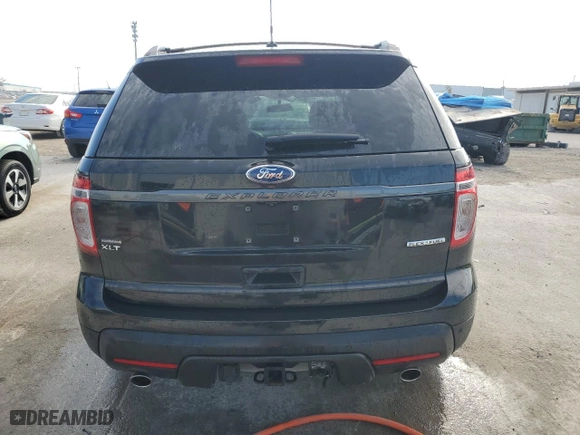 2015 Ford Explorer XLT with VIN 1FM5K7D81FGA83233, listed as a Copart auction lot 88721345 with 154,708 mi miles and Salvage Title. Bid and sale history available at carsss.com. Image 6.