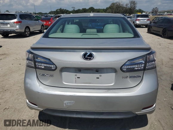 2010 Lexus HS 250h z VIN JTHBB1BA3A2013814, wystawiony jako Copart lot #72218104 z przebiegiem 191 159 mil mil oraz Czysty tytuł • Clean title. Historia ofert i sprzedaży dostępna na DreamBid. Obrazek 6.