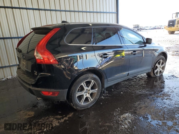 2013 Volvo XC60 T6 z VIN YV4902DZ5D2445725, wystawiony jako Copart lot #41886585 z przebiegiem 96 094 mil mil oraz Szkoda całkowita • Salvage title. Historia ofert i sprzedaży dostępna na DreamBid. Obrazek 3.
