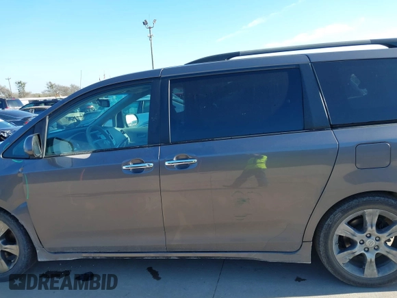 2014 Toyota Sienna SE with VIN 5TDXK3DC7ES482954, listed as a IAAI auction lot 41197465 with 160,107 mi miles and . Bid and sale history available at DreamBid. Image 15.
