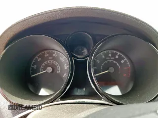 2007 Saturn Sky z VIN 1G8MB35B27Y103434, wystawiony jako Copart lot #57601905 z przebiegiem Nie podano mil oraz Czysty tytuł • Clean title. Historia ofert i sprzedaży dostępna na DreamBid. Obrazek 9.