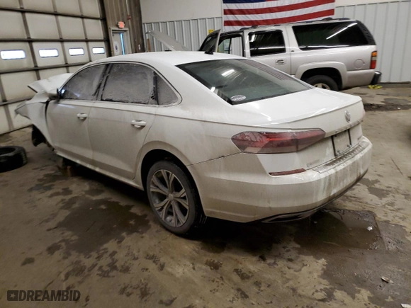 2022 Volkswagen Passat 2.0T SE with VIN 1VWSA7A36NC001700, listed as a Copart auction lot 70523002 with 22,850 mi miles. Bid and sale history available at carsss.com. Image 2.