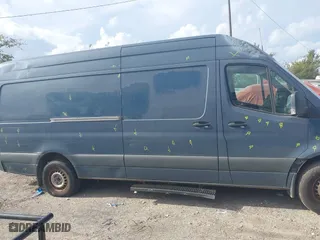 2019 Mercedes-Benz Sprinter Cargo Van with VIN WD4PF1CD6KP121116, listed as a IAAI auction lot 40745605 with 131,286 mi miles. Bid and sale history available at carsss.com. Image 13.