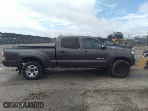 2014 Toyota Tacoma PreRunner with VIN 5TFKU4HN8EX004901, listed as a IAAI auction lot 42463733 with Not provided miles and . Bid and sale history available at DreamBid. Image 13.