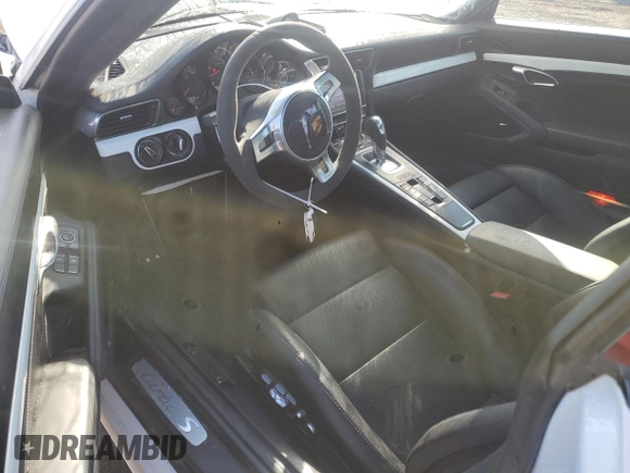 2015 Porsche 911 Turbo S with VIN WP0AD2A9XFS160370, listed as a Copart auction lot 77165054 with 19,235 mi miles and Salvage Title. Bid and sale history available at DreamBid. Image 8.