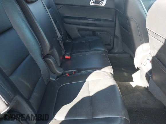 2013 Ford Explorer XLT z VIN 1FM5K8D86DGC70373, wystawiony jako IAAI lot #41779465 z przebiegiem 107 332 mil mil oraz . Historia ofert i sprzedaży dostępna na DreamBid. Obrazek 8.