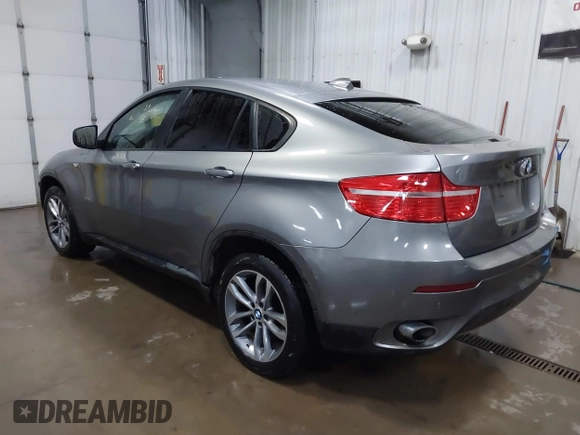 2008 BMW X6 z VIN 5UXFG43598LJ35216, wystawiony jako IAAI lot #42012778 z przebiegiem 152 919 mil mil oraz . Historia ofert i sprzedaży dostępna na DreamBid. Obrazek 3.