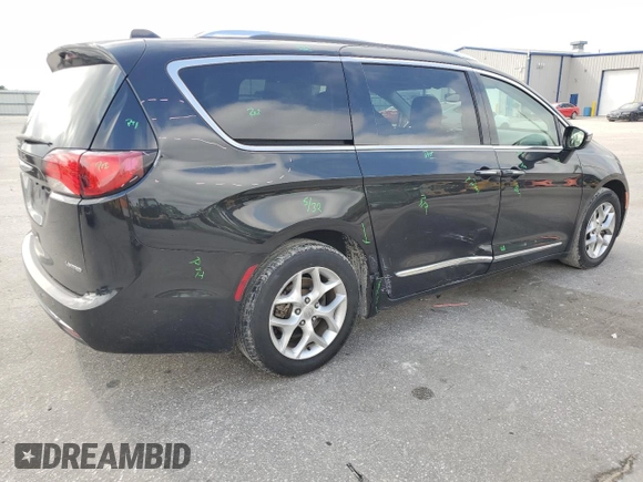2020 Chrysler Pacifica Limited with VIN 2C4RC1GG5LR276370, listed as a Copart auction lot 61098805 with 150,700 mi miles and Salvage title. Bid and sale history available at DreamBid. Image 3.