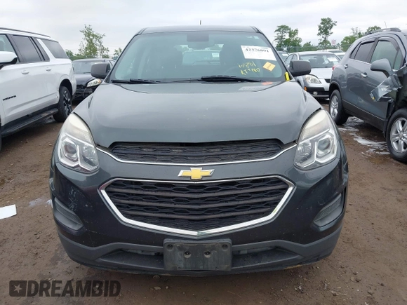 2017 Chevrolet Equinox LS z VIN 2GNALBEK4H1528438, wystawiony jako IAAI lot #42376091 z przebiegiem 105 781 mil mil oraz . Historia ofert i sprzedaży dostępna na DreamBid. Obrazek 6.