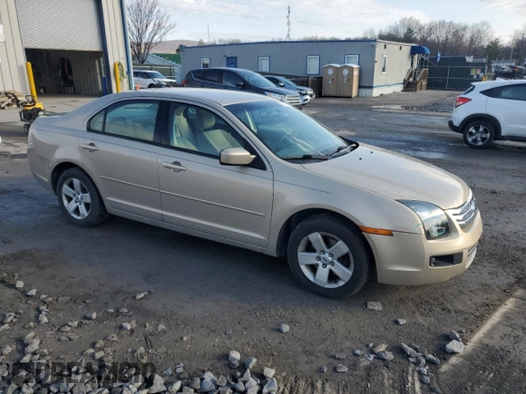 2007 Ford Fusion SE with VIN 3FAHP07147R163683, listed as a Copart auction lot 52719175 with 129,943 mi miles and Salvage Title. Bid and sale history available at DreamBid. Image 4.