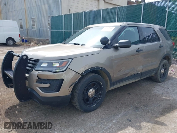 2017 Ford Police Interceptor Utility with VIN 1FM5K8AR5HGA44070, listed as a IAAI auction lot 41923462 with 146,676 mi miles and . Bid and sale history available at DreamBid. Image 17.